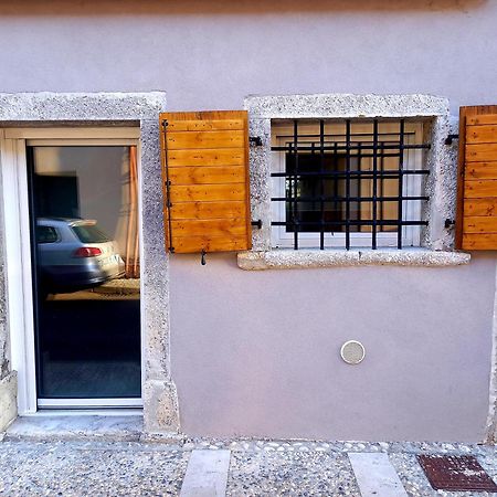 B&B La Dolce Vite Medea Екстер'єр фото